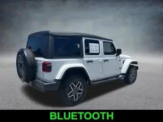 Jeep Wrangler 2025 4x4 Sahara SUV de 4 puertas