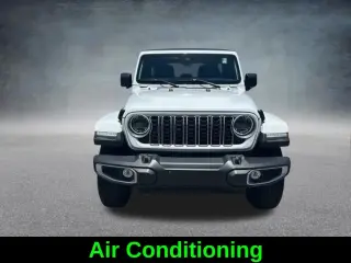 Jeep Wrangler 2025 4x4 Sahara SUV de 4 puertas