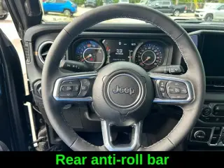 Jeep Wrangler 2025 4x4 Sahara 4dr SUV