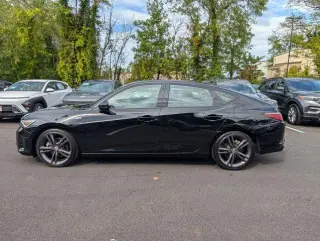 Acura Integra 2023 4 puertas Liftback CVT con paquete Technology y A-SPEC