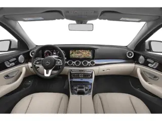 Clase E Mercedes-Benz 2020 E 350 4MATIC 4p Sedán con tracción en todas las ruedas