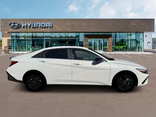 Hyundai ELANTRA 2026 SEL Sport Premium 4p Sedan