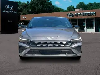 Hyundai ELANTRA 2025 SEL Sport 4p Sedan