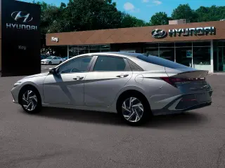 Hyundai ELANTRA 2025 SEL Sport 4p Sedan