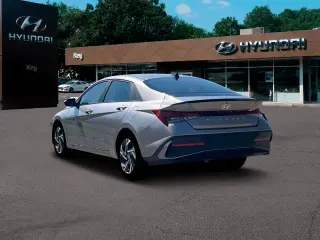 Hyundai ELANTRA 2025 SEL Sport 4p Sedan