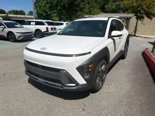 Hyundai KONA 2025 SEL Conveniencia 4p Crossover