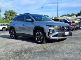 Hyundai TUCSON 2025 SEL 4p SUV