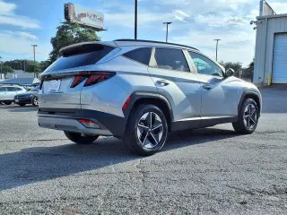 Hyundai TUCSON 2025 SEL 4p SUV