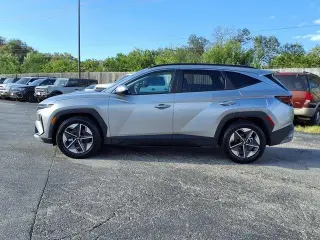 Hyundai TUCSON 2025 SEL 4p SUV