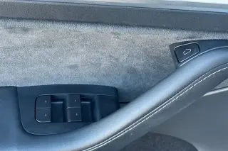 Tesla Model Y 2023 AWD Performance 4p Crossover