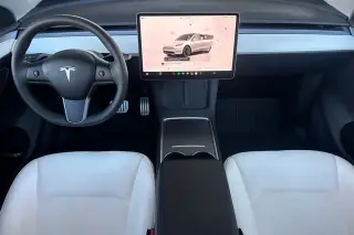 Tesla Model Y 2023 AWD Performance 4p Crossover