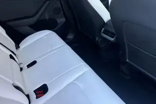 Tesla Model Y 2023 AWD Performance 4p Crossover