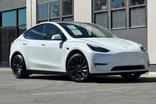 Tesla Model Y 2023 AWD Performance 4p Crossover