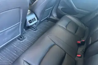 Tesla Model 3 2023 4p Sedan