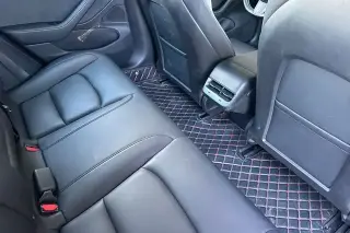 Tesla Model 3 2019 Mid Range 4p Fastback