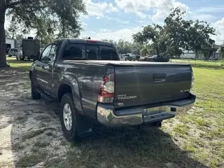 Toyota Tacoma 2015 4x4 V6 4p Access Cab 6.1 ft CB 6M