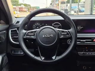 Kia Seltos 2024 AWD S 4p SUV