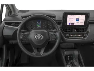Toyota Corolla 2025 LE 4p Sedan
