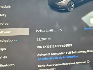 Tesla Model 3 2023 4p Sedan