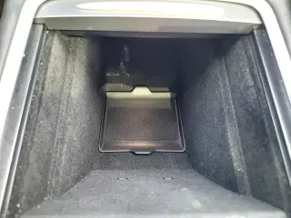 Tesla Model 3 2023 4p Sedan