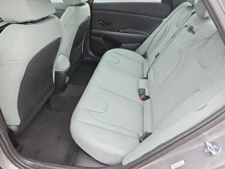 Hyundai ELANTRA Hybrid 2025 Limited 4p Sedan