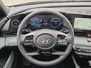 Hyundai ELANTRA Hybrid 2025 Limited 4p Sedan