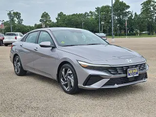 Hyundai ELANTRA Hybrid 2025 Limited 4p Sedan