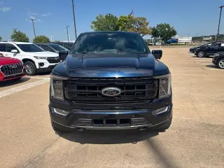 Ford F-150 2022 4x4 XL 4dr SuperCrew 5.5 ft. SB