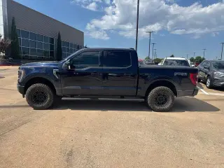Ford F-150 2022 4x4 XL 4dr SuperCrew 5.5 ft. SB
