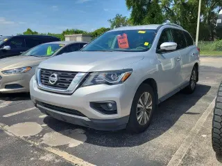 Nissan Pathfinder 2019 S 4dr SUV