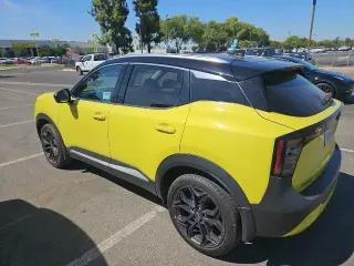 Nissan Kicks 2025 AWD SR 4p Crossover