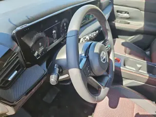 Nissan Kicks 2025 AWD SR 4p Crossover