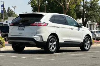 Ford Edge 2023 AWD SEL 4dr Crossover
