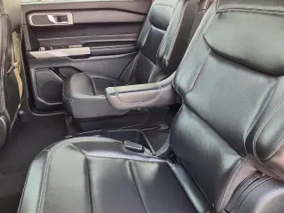 Ford Explorer 2021 4x4 XLT SUV 4p.