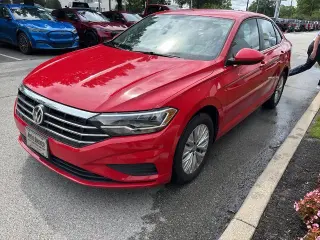 Volkswagen Jetta 2019 S 4p Sedán 6M