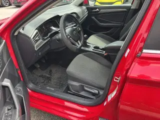 Volkswagen Jetta 2019 S 4p Sedán 6M