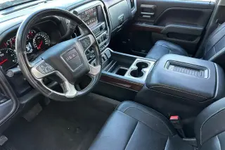GMC Sierra 1500 2017 4x4 SLT 4dr Crew Cab 5.8 ft. SB