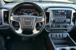 GMC Sierra 1500 2017 4x4 SLT 4dr Crew Cab 5.8 ft. SB