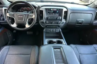 GMC Sierra 1500 2017 4x4 SLT 4dr Crew Cab 5.8 ft. SB