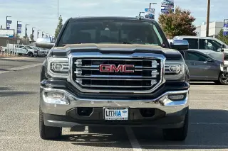 GMC Sierra 1500 2017 4x4 SLT 4dr Crew Cab 5.8 ft. SB