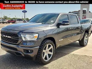 Ram 1500 2022 4x4 Big Horn 4p Camión Cabina Doble 5.6 ft. SB