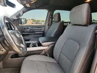 Ram 1500 2022 4x4 Big Horn 4p Camión Cabina Doble 5.6 ft. SB