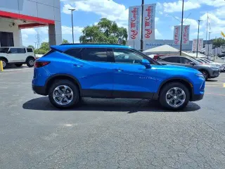 Chevrolet Blazer 2024 LT 4p SUV con 2LT