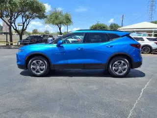 Chevrolet Blazer 2024 LT 4p SUV con 2LT