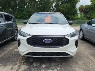 Ford Escape 2023 ST-Line 4p SUV
