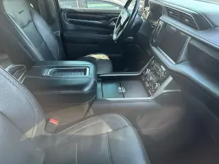 GMC Yukon 2021 4x4 Denali 4p SUV