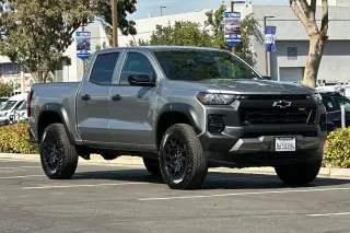 Chevrolet Colorado 2026 4x4 Trail Boss 4dr Crew Cab 5 ft. SB
