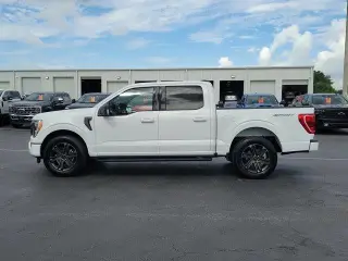 Ford F-150 2023 4x2 XL 4dr SuperCrew 5.5 ft. SB