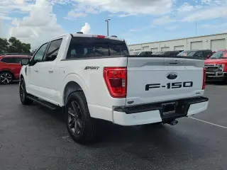 Ford F-150 2023 4x2 XL 4dr SuperCrew 5.5 ft. SB