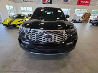 Ford Explorer 2022 AWD Platinum 4dr SUV